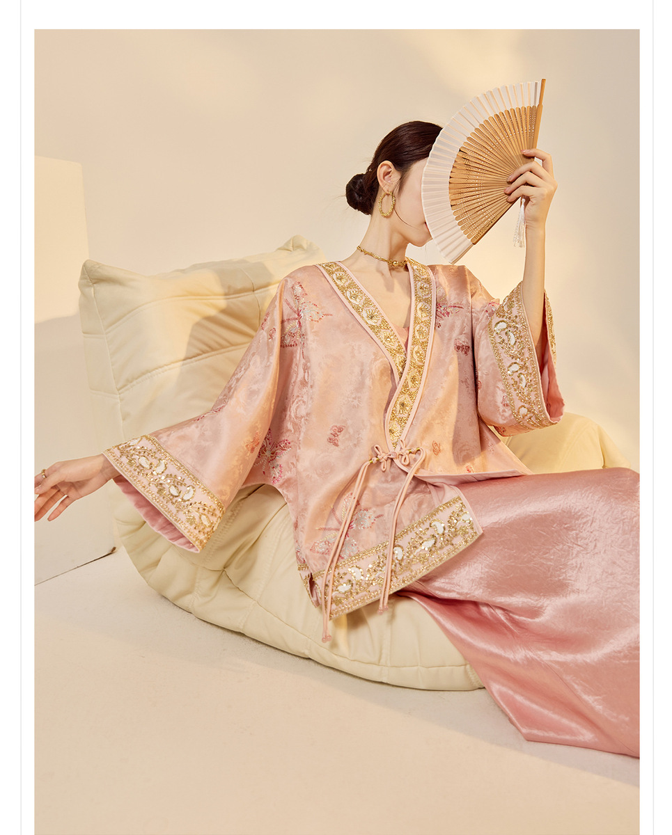 Áo khoác nữ dáng rộng thêu sequin họa tiết hoa cổ chữ V — Màu hồng