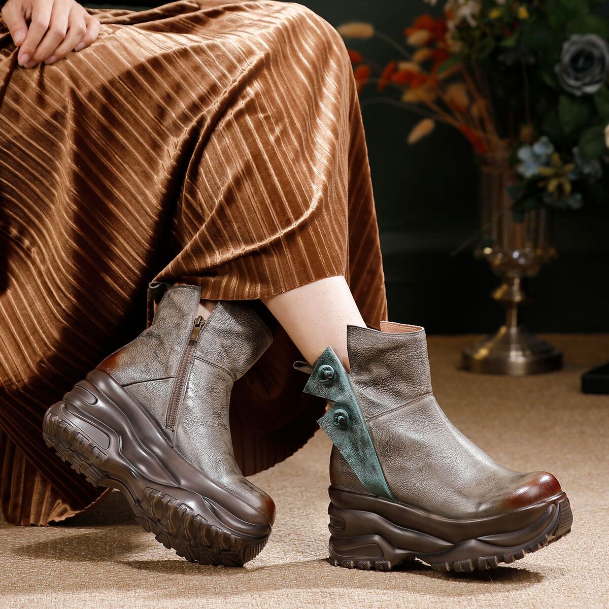 Boot nữ cổ thấp da bò thật đế dày tôn dáng thủ công — màu xám, xanh lá cây