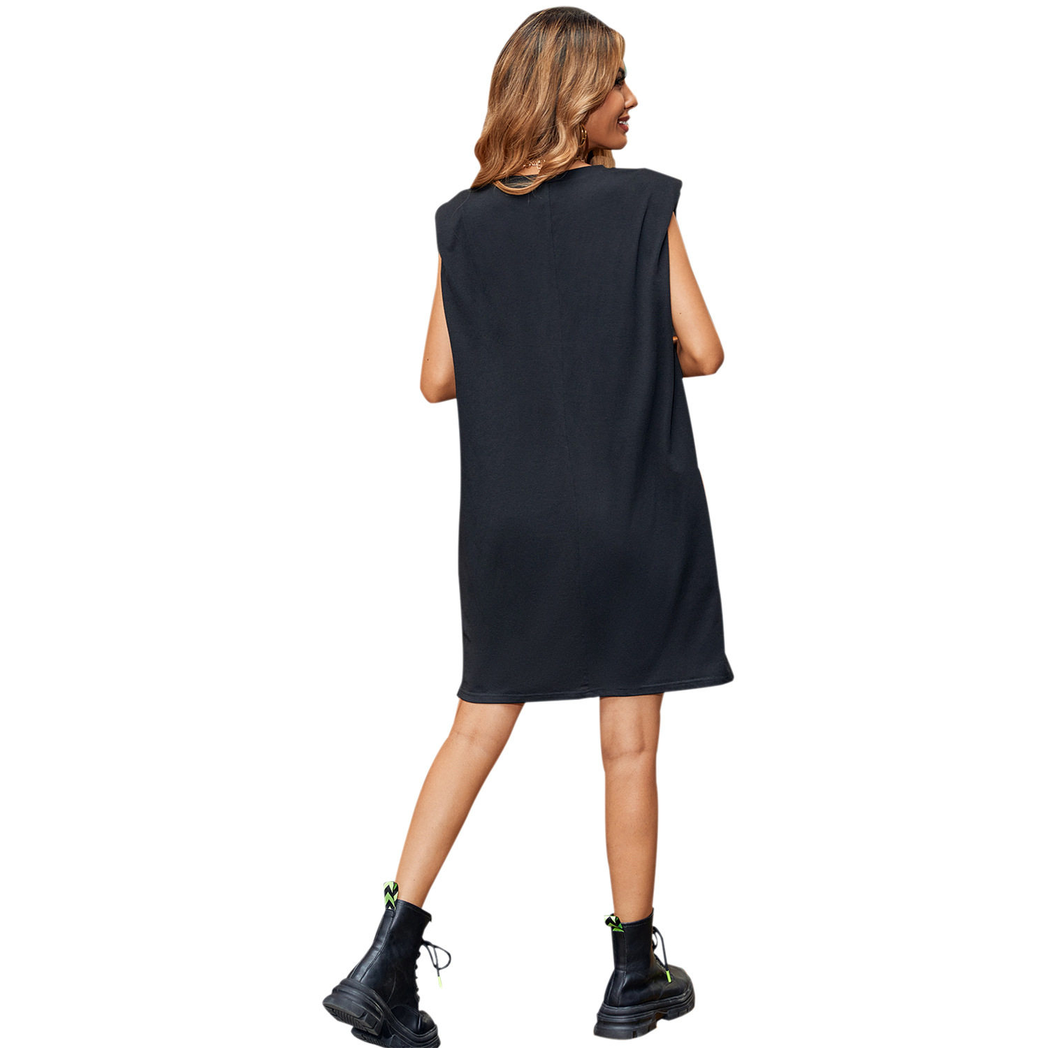 Casual Sleeveless Dress Fashionable Design Versatile Style Comfortable Fit Perfect for Summer Outings Wholesale