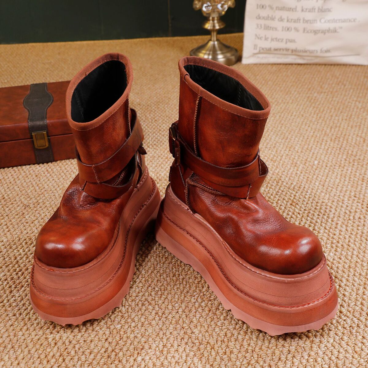 Boot nữ cổ trung da bò thật đế dày tăng chiều cao khóa kéo bên — màu đen, màu nâu