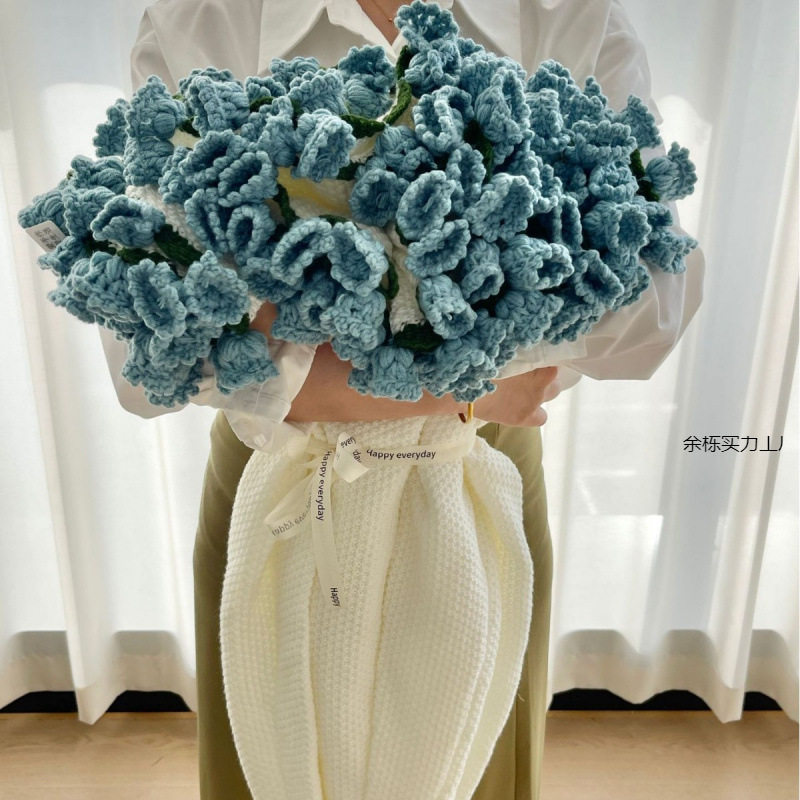 Lily of the Valley Blanket, Immortal Flower Nap Blanket, Pastoral Hand-Woven Lily of the Valley Blanket, Crocheted Bouquet Blanket, Finished Product