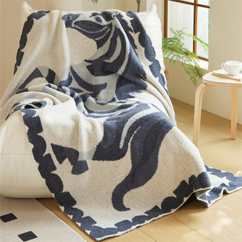 High-End Light Luxury Half-Side Plush Blanket, Sofa Cover Blanket, Air-Conditioning Blanket, Travel Blanket, Lunch Break Blanket, Four-Season Blanket