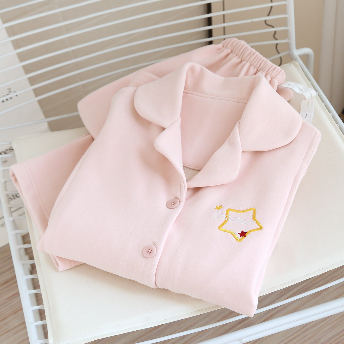 Maternity Pajamas Autumn and Winter Thickeneded German Velvet Mulberry Silk Suit Pregnancy and Postpartum Nursing Pajamas Confinement Clothes Autumn