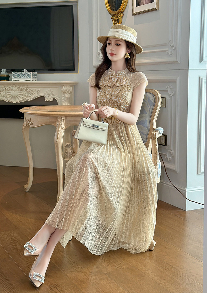 Đầm ren nữ tay ngắn xếp ly eo cao dáng suông midi — [Màu hồng đào] chi tiết 5