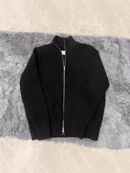 Majia High-End Version Half-High Collar Zip-Up Cardigan Sweater Coat in Majia Style, Unisex, High-Weight Knit