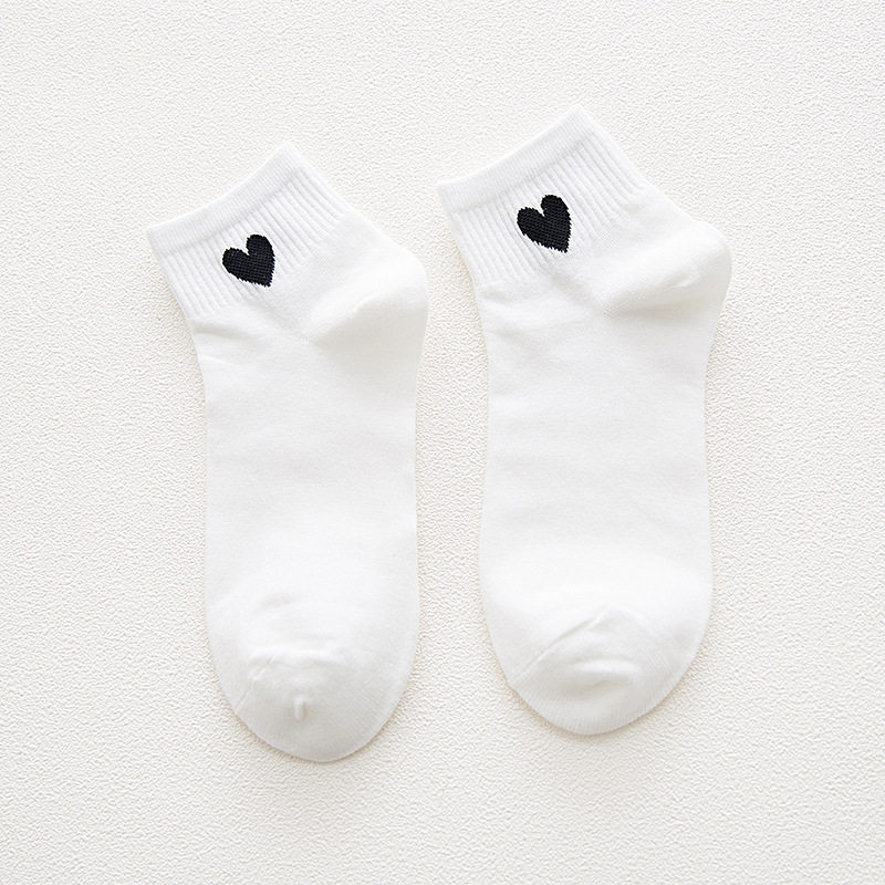 袜子女春夏日韩爱心船袜女棉质小桃心短袜透气吸汗女袜子现货批发