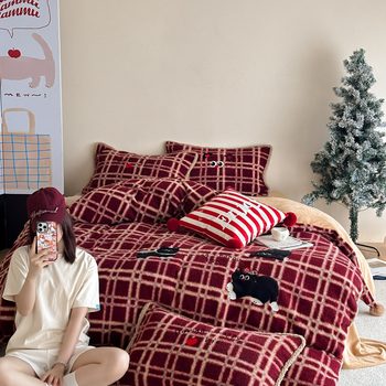 Retro Cartoon Patch Embroidered Imitation Wool Milk Velvet Four-Piece Set Winter Thickeneded Warm and Cute Fleece-Lined Three-Piece Set