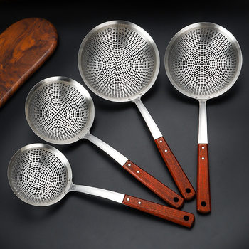 Kitchen Wooden Handle 304 Stainless Steel Skimmer Large Perforated Strainer for Frying, Hot Pot, and Noodles