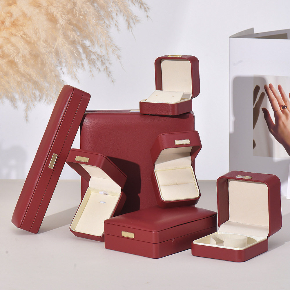 New Goatskin Jewelry Box Ring Earrings Pendant Bracelet Necklace Box Jewelry Storage Box Pearl Box