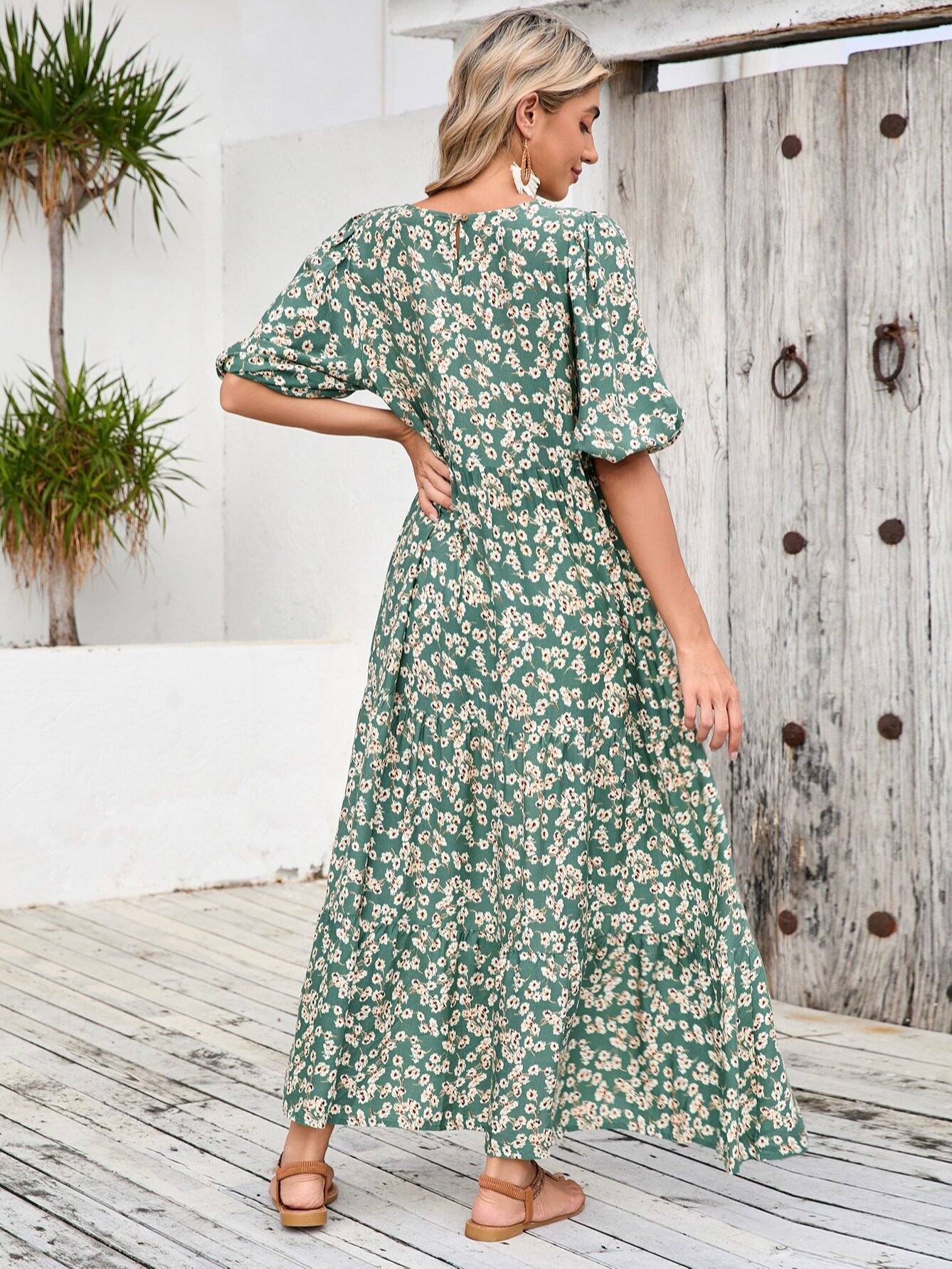 Plus Size Vintage Floral Maxi Dress Loose Fit Round Neck Mid Sleeve Casual Wear for Summer Wholesale Available