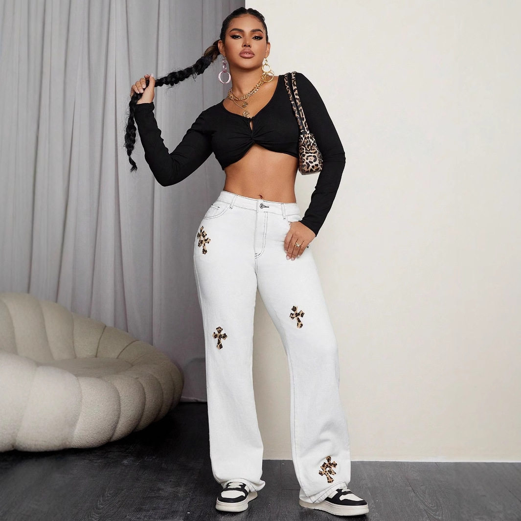 Casual Leopard Print Straight Leg Jeans Womens Fashion European and American Style Perfect for Everyday Wear