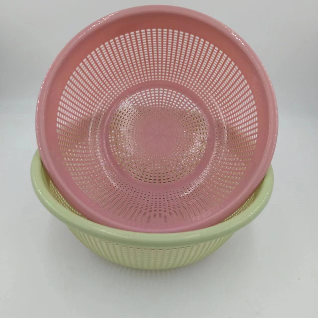 Vegetable washing basket plastic rice washing basket round hole plastic fruit and vegetable small size basket draining basket rice washing sieve plus fruit basket