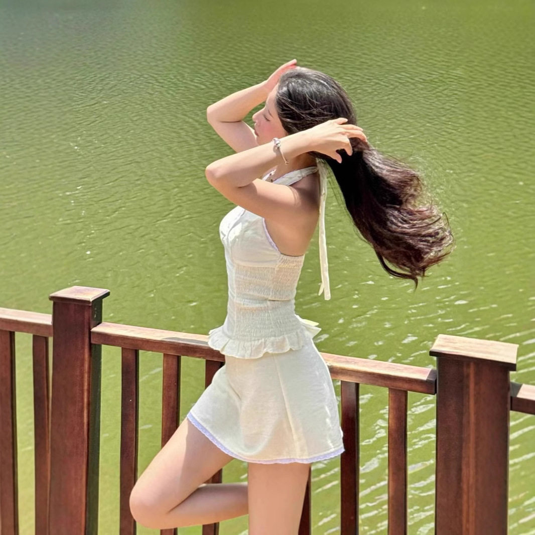 Dopamine V Neck Halter Top and Bodycon Skirt Set Winter Collection Stylish Casual Wear for Women OEM Available