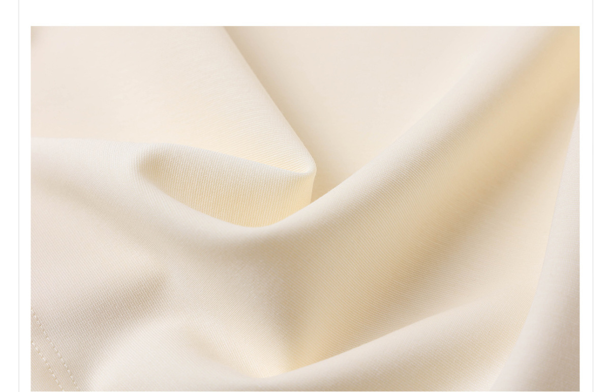 Áo sơ mi nam dài tay thêu họa tiết rồng, chất liệu polyester phối nylon, cổ tròn, phong cách thanh lịch