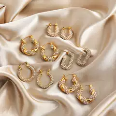 European and American Cross-border Stainless Steel Plated 18K Gold Kink Earrings with Diamond Twist Pearl Exaggerated Full Diamond Ear Ring Amazon