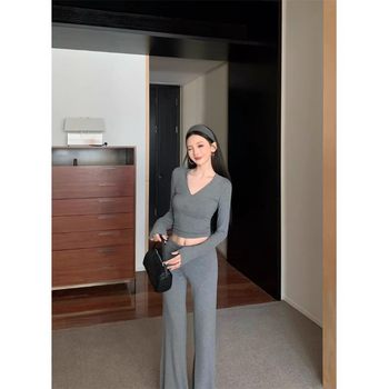 Slim Gray Sexy V-Neck Long-Sleeved Bottoming Shirt T-Shirt Women's Autum Casual Suit High-Waisted Micro-Flared Pants Two-Piece Set