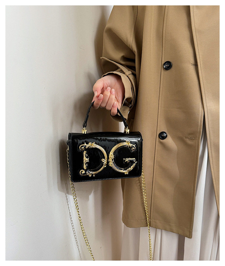 Cross-Border Patent Leather Hand-Held Fashion Women's Bag Chain Crossbody Bag Hand-Held Dinner Bag Fashion Catwalk Bag 13 O1CN01zf5qkD2G0X5FHfw6i !!2220381628953 0 cib