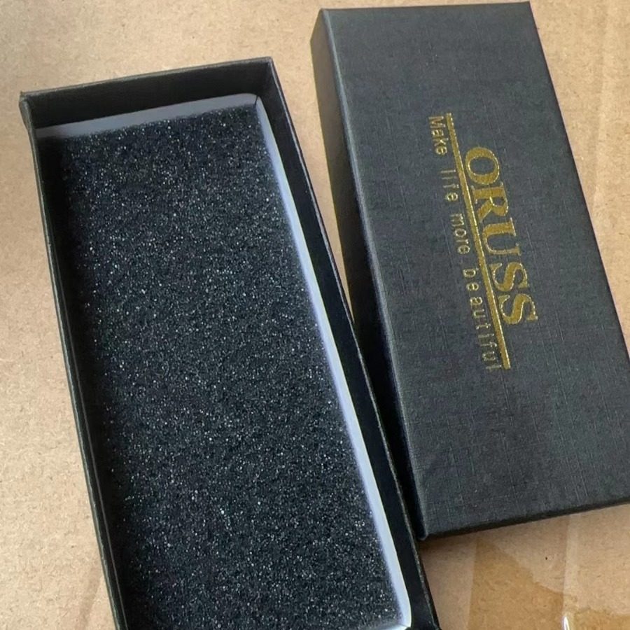 A generation of watch box gift box jewelry packaging box meter regulator adjustment removal tool leather strap accessories