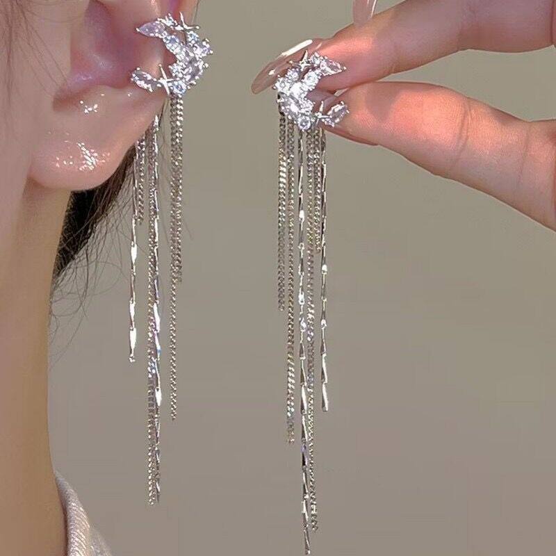 Moonfall Stars Moon Tassel Ear Cuff Temperament Long Slimming Ear Clip Light Luxury High-end No-Piercing Earrings