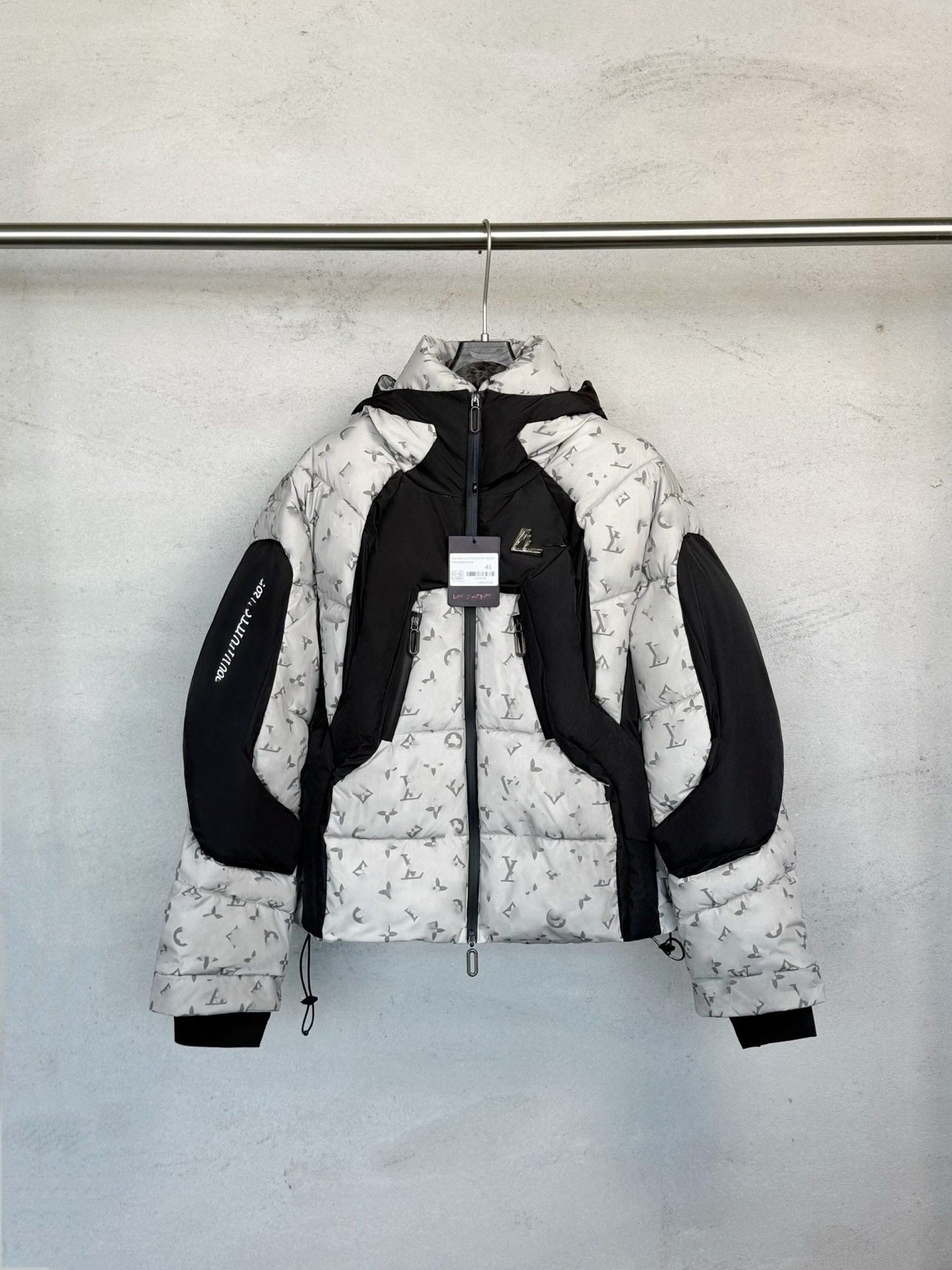 Top Plate Lujia 25Ss Autumn and Winter New Series Full-Print Logo Warm Color-Changing Black Technology down Jacket for Men and Women