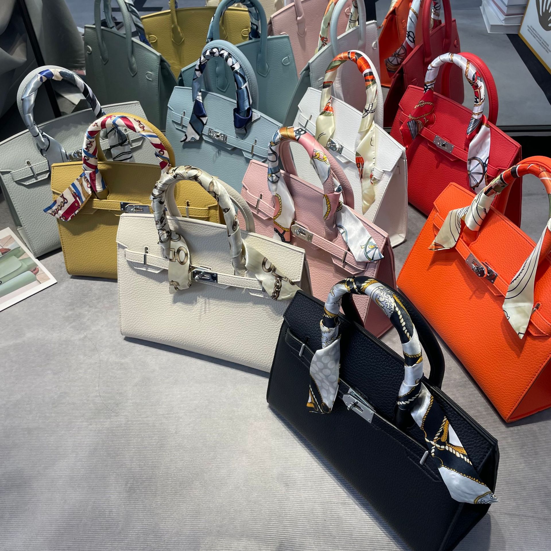 O1CN01znM6ZW1KRmtMrfOGn !!2214478481161 0 cib