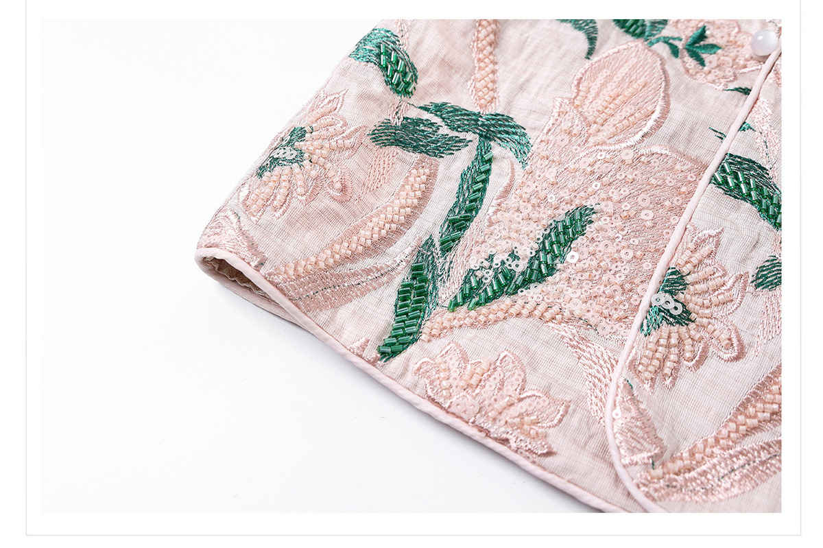 Áo vest nữ không tay thêu hoa nổi chất liệu satin phối họa tiết cành hoa — Hồng xanh (phát hành cùng ngày), Màu xanh hồng (giao hàng trong 7 ngày), Màu xanh mơ (giao hàng trong 7 ngày), Màu xanh mơ (phát hành cùng ngày)