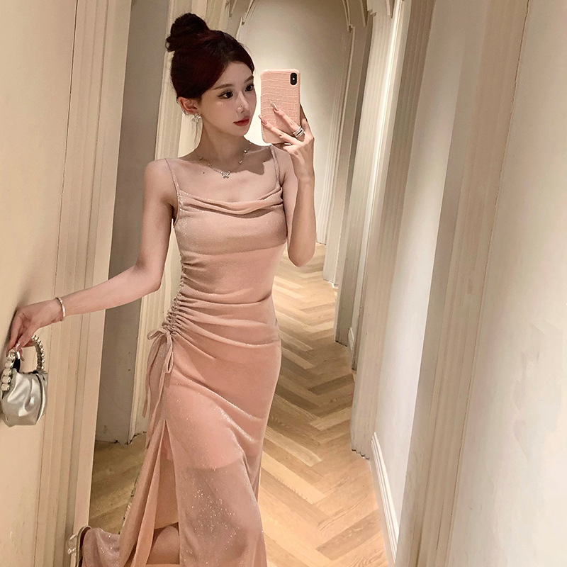(Mới) Mã B1063 Giá 750K: Áo Hai Dây Nữ Guryt Sexy Gợi Cảm Sexy Hàng Mùa Hè Hai Dây Hở Vai Thời Trang Nữ Chất Liệu G02 Sản Phẩm Mới, (Miễn Phí Vận Chuyển Toàn Quốc).