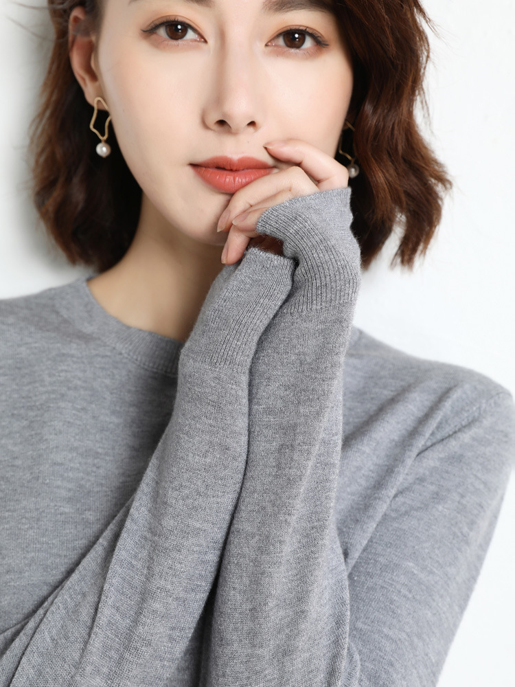 毛衣女针织女装秋冬新款圆领修身毛衫短款大码套头打底衫