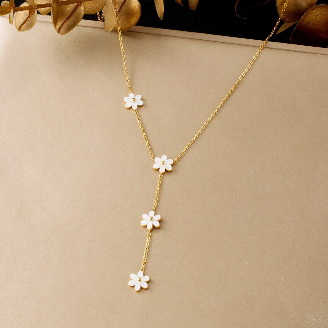 Корейская мода нишевые аксессуары с дикими цветами, длинная цепочка с кисточками, Y-образное позолоченное ювелирное ожерелье из нержавеющей стали