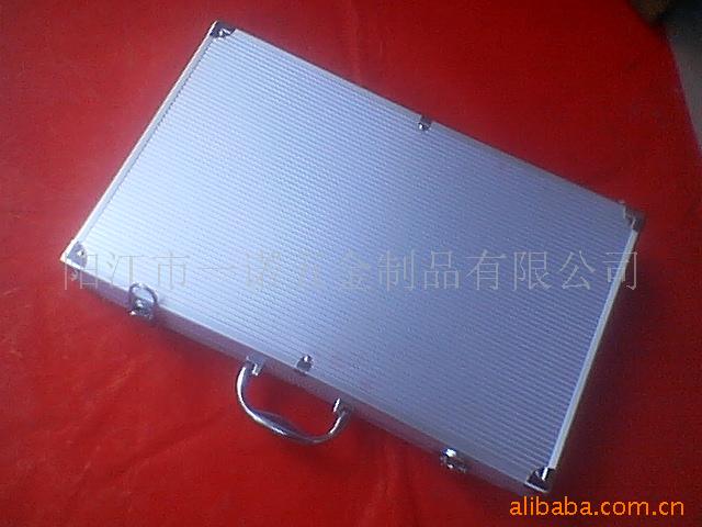 P-011W Barbecue Tool Set, Barbecue Fork Brush Clip, 24-Piece Aluminum Box Bbq Combination Grill Set