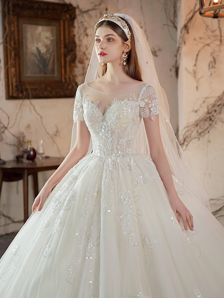 Elite advanced wedding dress, french style, high-end, fitted