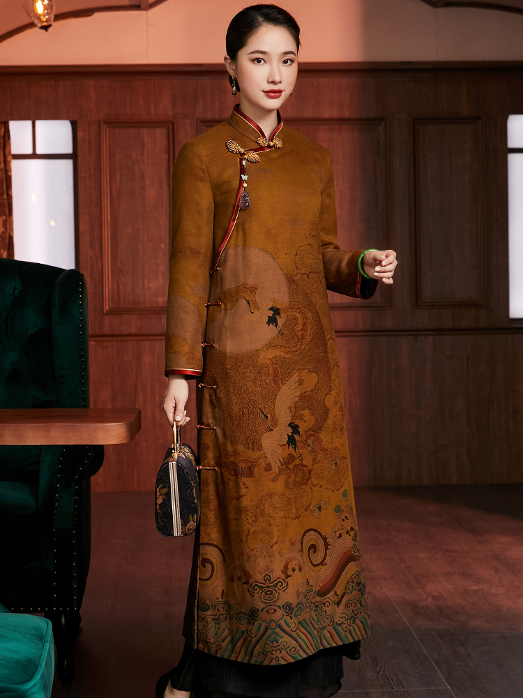 玺玥 Winter quilted long cheongsam, jacket, 2022 collection, Chinese style