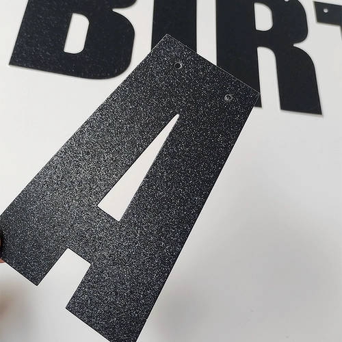 Усовершенствованный стиль черный писем на день рождения флаг детей детей первого класса