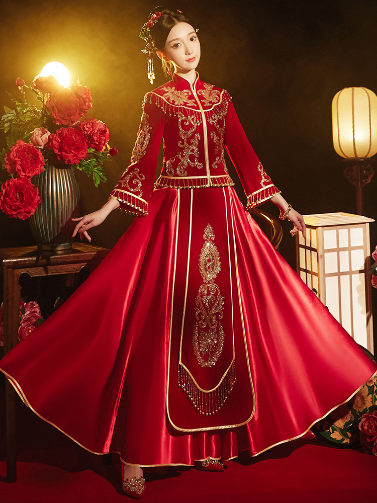 Velvet winter suhe traditional wedding dress, 2021 years, fitted