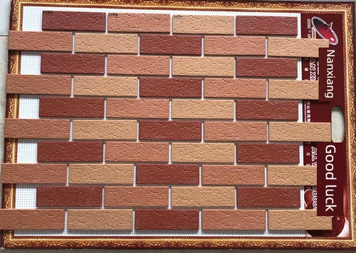 Настенные плитки Foshan, внешняя стена, трехцветные кирпичи, лицевые плитки, бумажные плитки и кирпичные кирпичи.