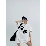 Летняя дизайнерская белая бархатная хлопковая футболка для влюбленных для отдыха, в американском стиле, тренд сезона, в цветочек