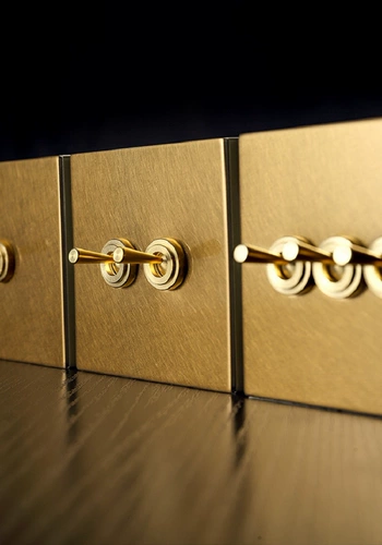 Горячая продажа тысячи ретро -коммутационных отелей B & B Loft Wind Vocal Popper Poornable Steel Champagne