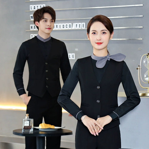 Офилинг отеля для работы официант, одежда, длинная женский ресторан, хлеб, выпечка, торт, молоко, чай, горячий горшок, рабочие