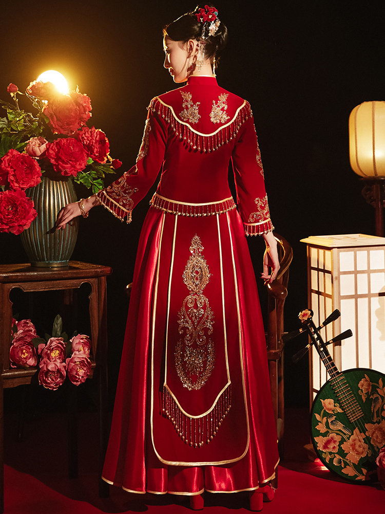 Velvet winter suhe traditional wedding dress, 2021 years, fitted