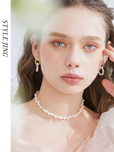 Натуральное ретро брендовое ожерелье из жемчуга, модные легкие аксессуары, цепочка до ключиц, легкий роскошный стиль, светлый стиль