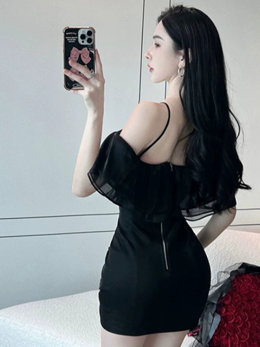 格格家名媛风格性感单线领露肩修身臀抱旅行派对褶边连衣裙连衣裙