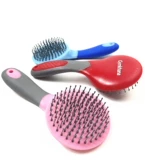 Покупать продукты Силиконовая кошка, массажная расческа, расческа для конного хвоста, конная щетка, инструменты для лошадей, конные принадлежности, случайные цвета