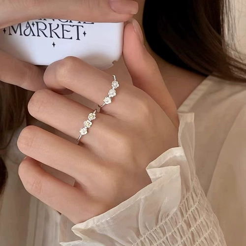 Элитное кольцо, серебро 925 пробы, на указательный палец