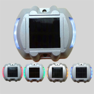 Морь-ариутгасан нарны замын хумс нь ачааны машины ачааны машины давтамжийн чийдэнгийн чийдэнгийн чийдэнгийн чийдэнгийн чийдэнгийн чийдэнгийн гэрэл