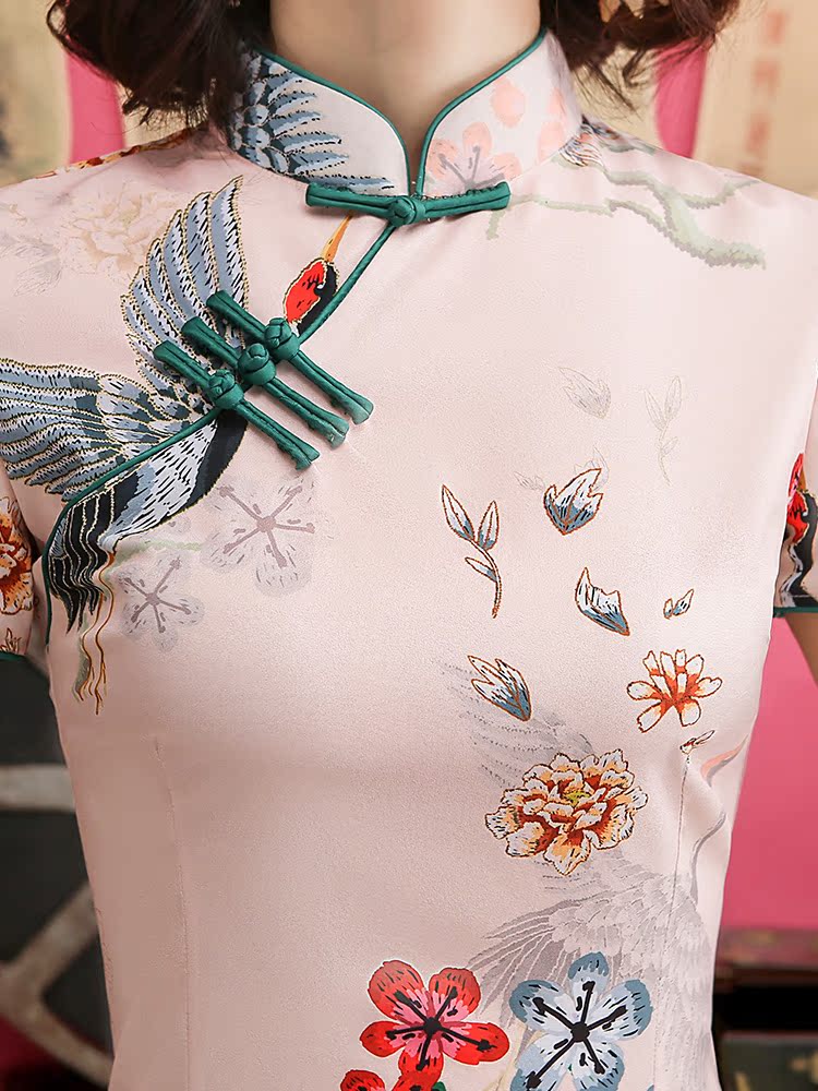 Autumn fashionable fitted cheongsam, Chanel style, 2020