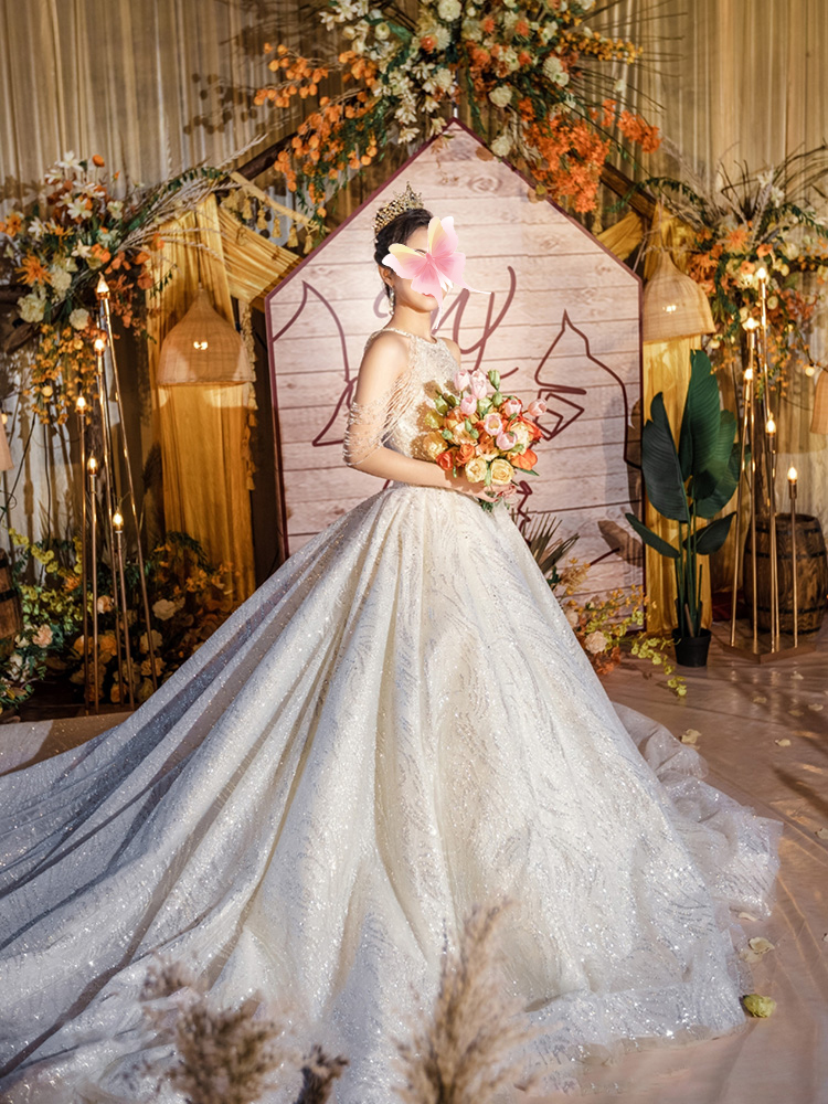 Shop back to the thousands of six years old shop Aegean Master wedding dress 2024 new bride temperament princess court court style drag tail small winter Shop back to the thousands of six years old shop Aegean Master wedding dress 2024 new bride temperament princess court court style drag tail small winter