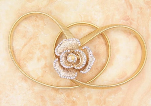 Beauty Talk Рекомендуемая модель, украшенная розовыми стразами, эластичный тонкий пояс, женский пояс с цветочным язычком, сохранение цвета