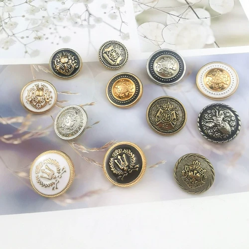 Металлический жилет, свитер, костюм, черная белая куртка, в британском стиле