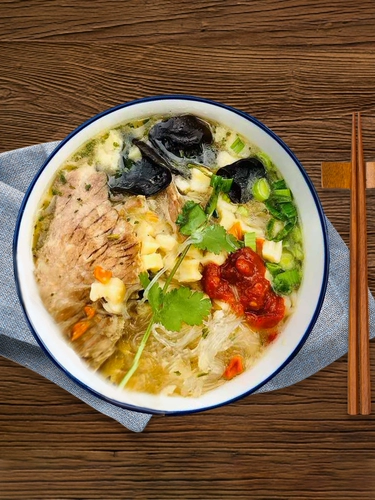 Подлинная скорость пузырькового баранина Цинь Шенхенг Шэнси соответствующим образом известна как фэн -иньпин, сидит 胤 厣    Langcheng ≡