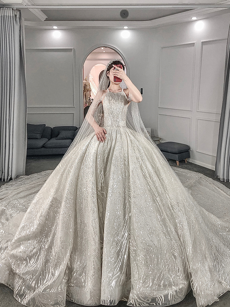 Shop back to the thousands of six years old shop Aegean Master wedding dress 2024 new bride temperament princess court court style drag tail small winter Shop back to the thousands of six years old shop Aegean Master wedding dress 2024 new bride temperament princess court court style drag tail small winter
